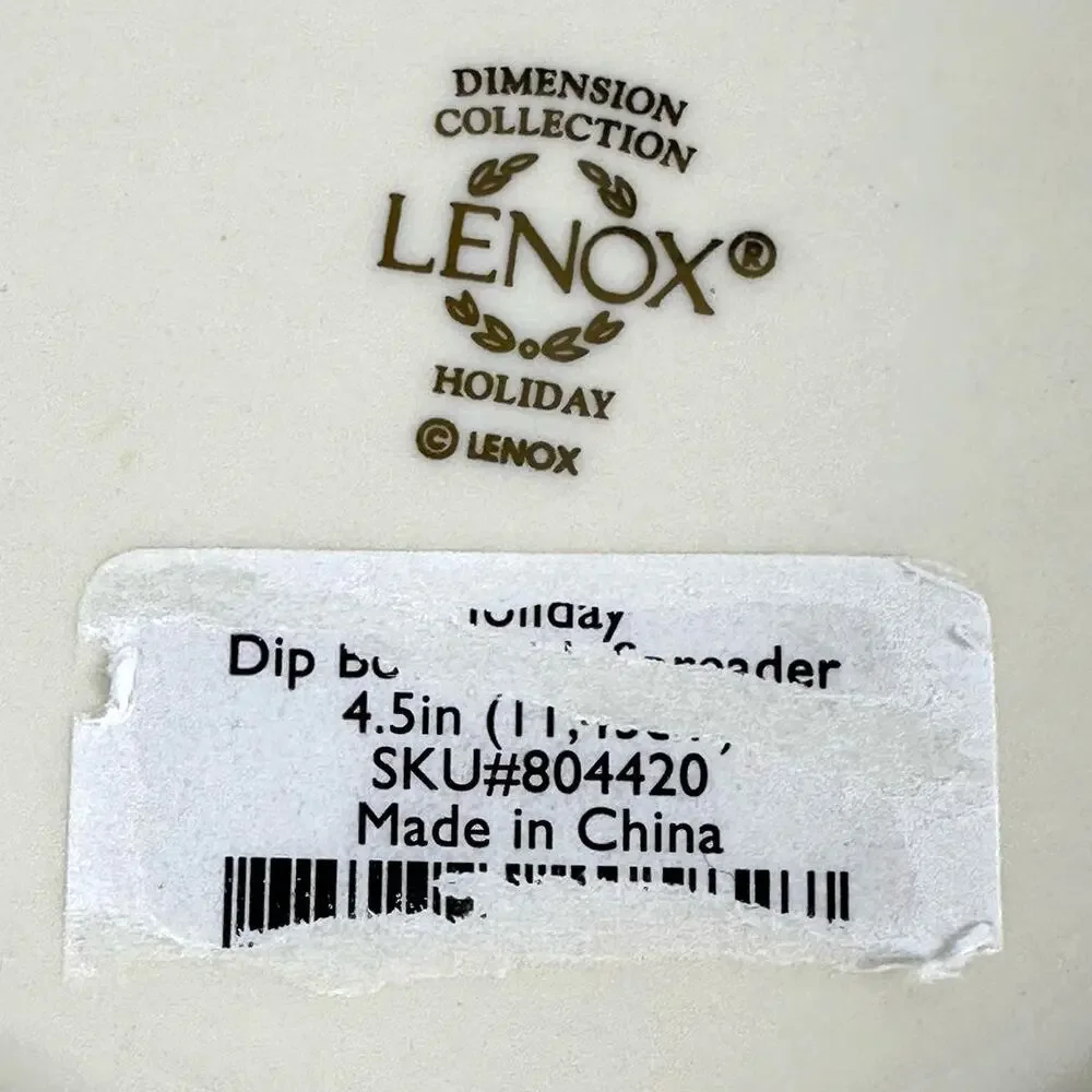 Lenox Holiday Dimension Holly Berries Gold Rim 4.75
